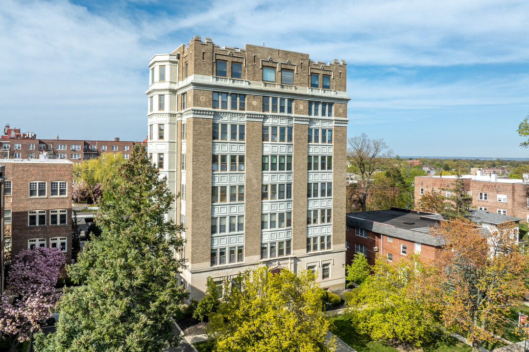 Haddon Hall in Montclair, NJ - Building Photo