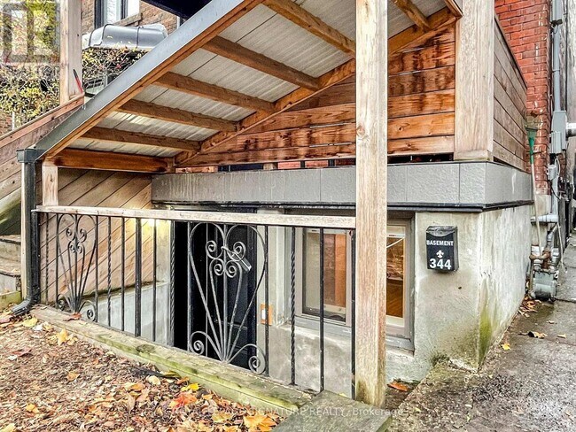 344 Markham St in Toronto, ON - Building Photo - Building Photo