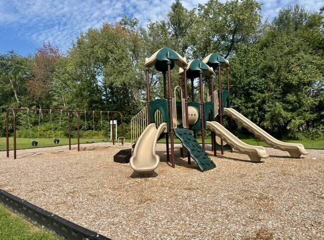 1083 E State Rd 2 in La Porte, IN - Building Photo - Building Photo