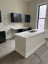 106 E Erie St in Albion, MI - Building Photo - Building Photo