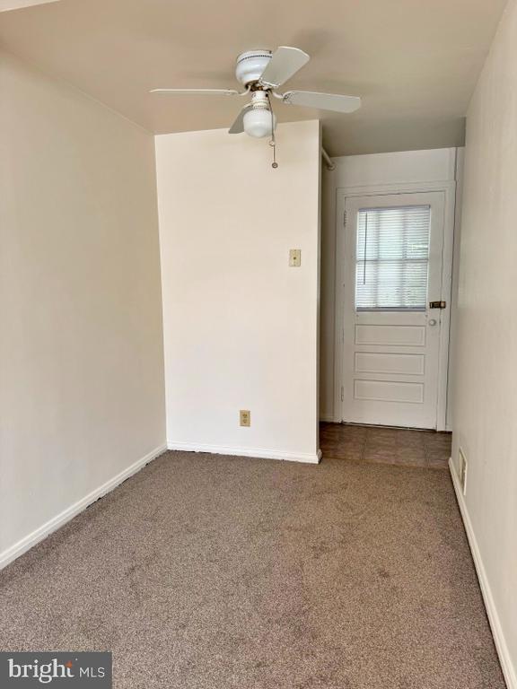 1063 Kelly Dr in York, PA - Building Photo - Building Photo