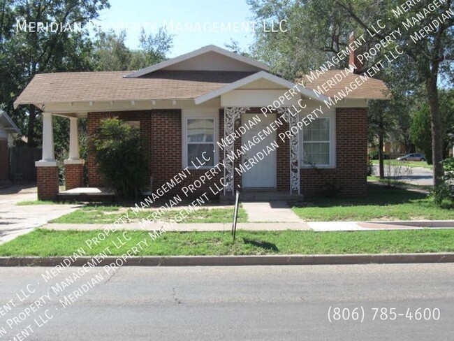 property at 1923 15th St