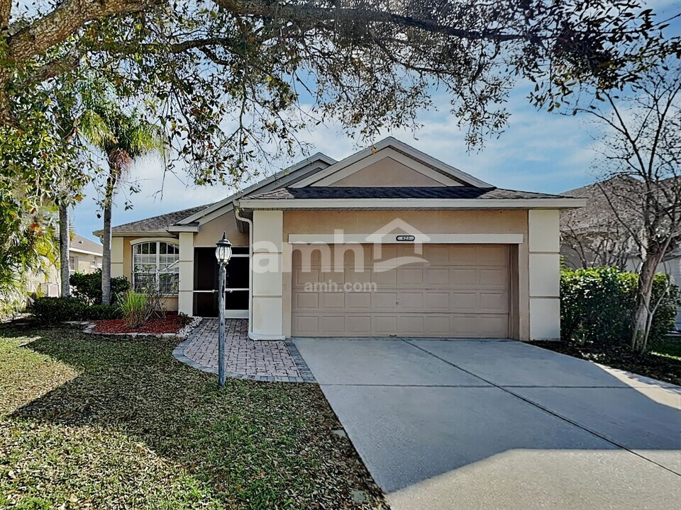 823 Springwood Cir in Bradenton, FL - Building Photo