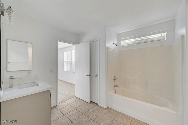 property at 2431 Lilac Cove St