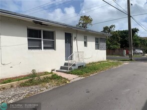 810 S 19th Ave in Hollywood, FL - Foto de edificio - Building Photo