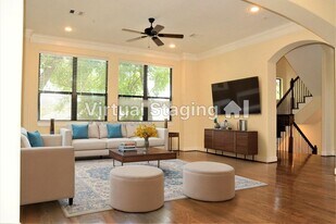 615 W 27th St in Houston, TX - Building Photo