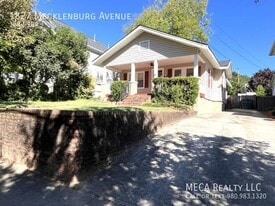 1827 Mecklenburg Ave in Charlotte, NC - Building Photo