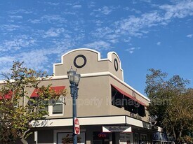 702 Jackson St in Fairfield, CA - Building Photo