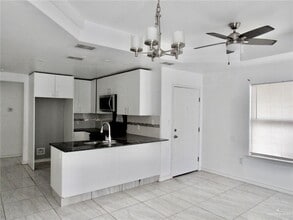 15 W Harrison Ave in Alton, TX - Building Photo - Building Photo