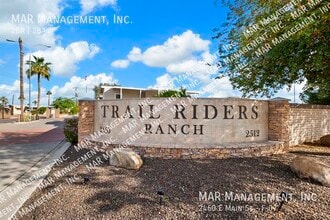 2460 E Main St in Mesa, AZ - Building Photo - Building Photo
