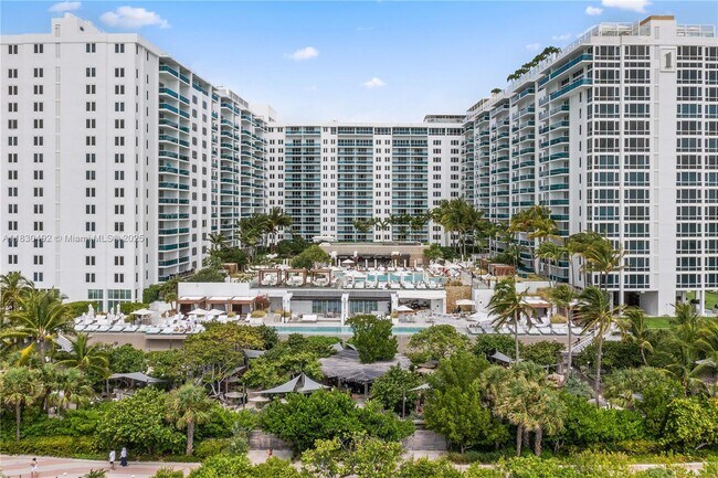 property at 2301 Collins Ave