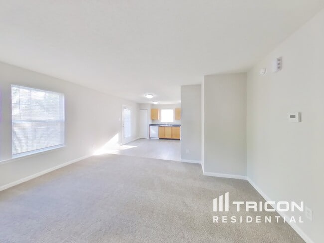 9190 Amberleigh Dr in Plainfield, IN - Foto de edificio - Building Photo