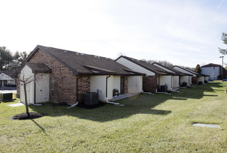 Marrows Court Apartments in Newark, DE - Building Photo - Building Photo