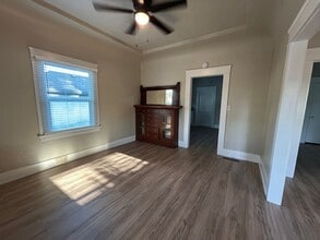 504 E Walnut St in Lodi, CA - Building Photo - Building Photo