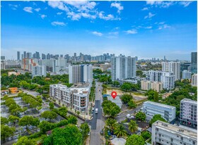 1560 NW 15th Street Rd in Miami, FL - Building Photo