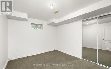 14 Tarsus Crescent in Toronto, ON - Building Photo - Building Photo