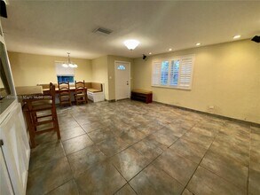786 Bostwick Dr in Key Largo, FL - Building Photo - Building Photo