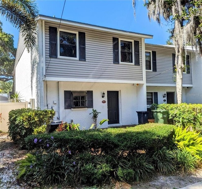 property at 5401 Bayshore Blvd