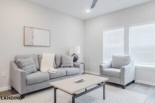 1650 Harris Hill Rd, Unit 07-7105 in San Marcos, TX - Building Photo