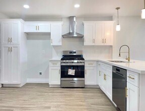 810 Avenue D in South Houston, TX - Building Photo - Building Photo