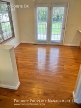 585 Pointe Dr in Harrisonburg, VA - Building Photo - Building Photo