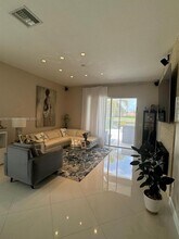 7823 Patriot St in Greenacres, FL - Building Photo - Building Photo