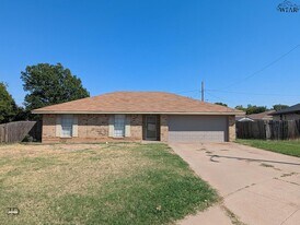 7 Anita Ln in Wichita Falls, TX - Building Photo