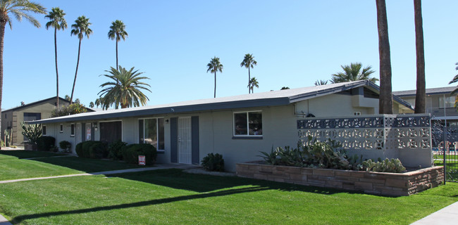 ( AMERICANA CONDOS ) in Scottsdale, AZ - Building Photo - Building Photo