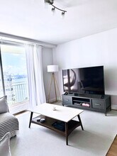 770 Claughton Island Dr, Unit 1405 in Miami, FL - Foto de edificio - Building Photo