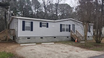 65 Kimberly Ln in Youngsville, NC - Building Photo