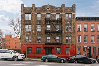 270 15th St in Brooklyn, NY - Building Photo - Building Photo