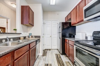 Harborside Apartment Homes in Slidell, LA - Foto de edificio - Building Photo