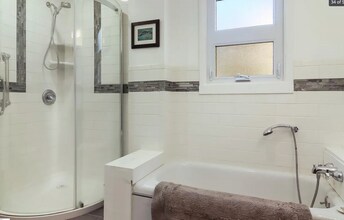 403 W Eleventh St in Traverse City, MI - Building Photo - Building Photo