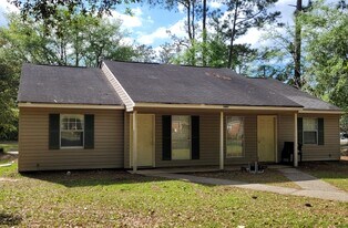 1001 University St, Unit A in Albany, GA - Building Photo