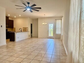 6116 Sunflower Path in San Antonio, TX - Building Photo - Building Photo