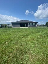 8205 Amelia Ct in Charlestown, IN - Building Photo - Building Photo