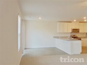 2010 Southlea Dr in Inman, SC - Building Photo - Building Photo