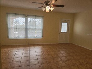 2458 Columbia Dr in Clearwater, FL - Building Photo - Building Photo