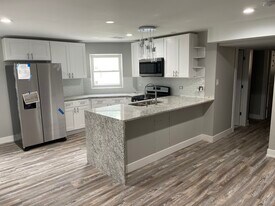 6420 S Saint Lawrence Ave, Unit Garden in Chicago, IL - Building Photo