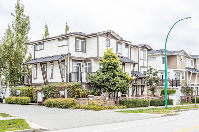 the Grove in Surrey, BC - Building Photo - Building Photo