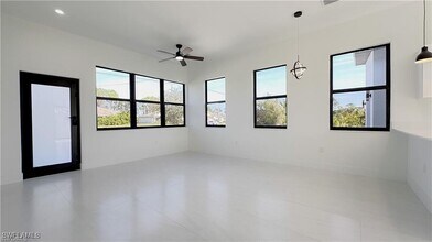 714 Chambers St E in Lehigh Acres, FL - Building Photo - Building Photo