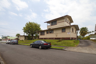 Malia Apartments in Hilo, HI - Building Photo - Building Photo