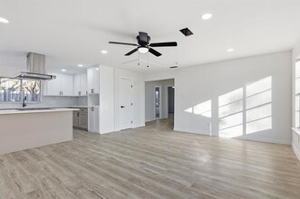 405 Jannie St in Denton, TX - Building Photo - Building Photo