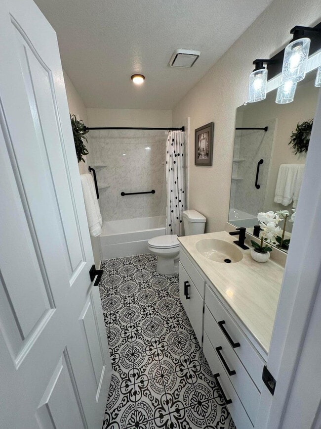 2159 W Terrace Dr in Wickenburg, AZ - Building Photo - Building Photo