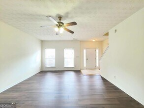 619 Kenridge Way in Suwanee, GA - Building Photo - Building Photo