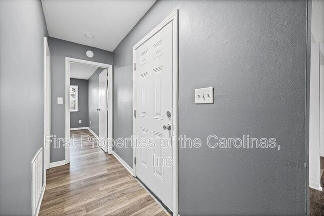 9119 Spyglass Pl in Charlotte, NC - Building Photo - Building Photo