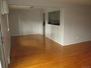 2 Charles Ln in Pomona, NY - Building Photo - Building Photo