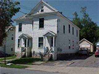 25 Willow St in Gloversville, NY - Building Photo