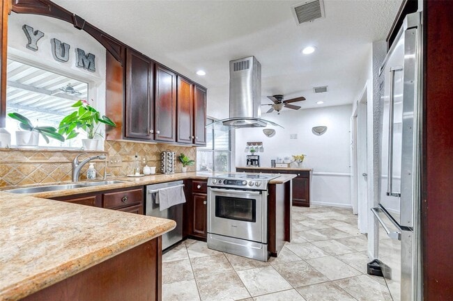 property at 20307 Quincy Ct