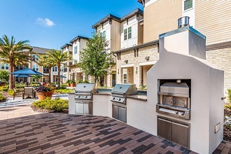 The Alexander at Sabal Point in Longwood, FL - Foto de edificio - Building Photo